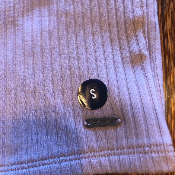 Purple Hollister tube top - Picture 4 of 4